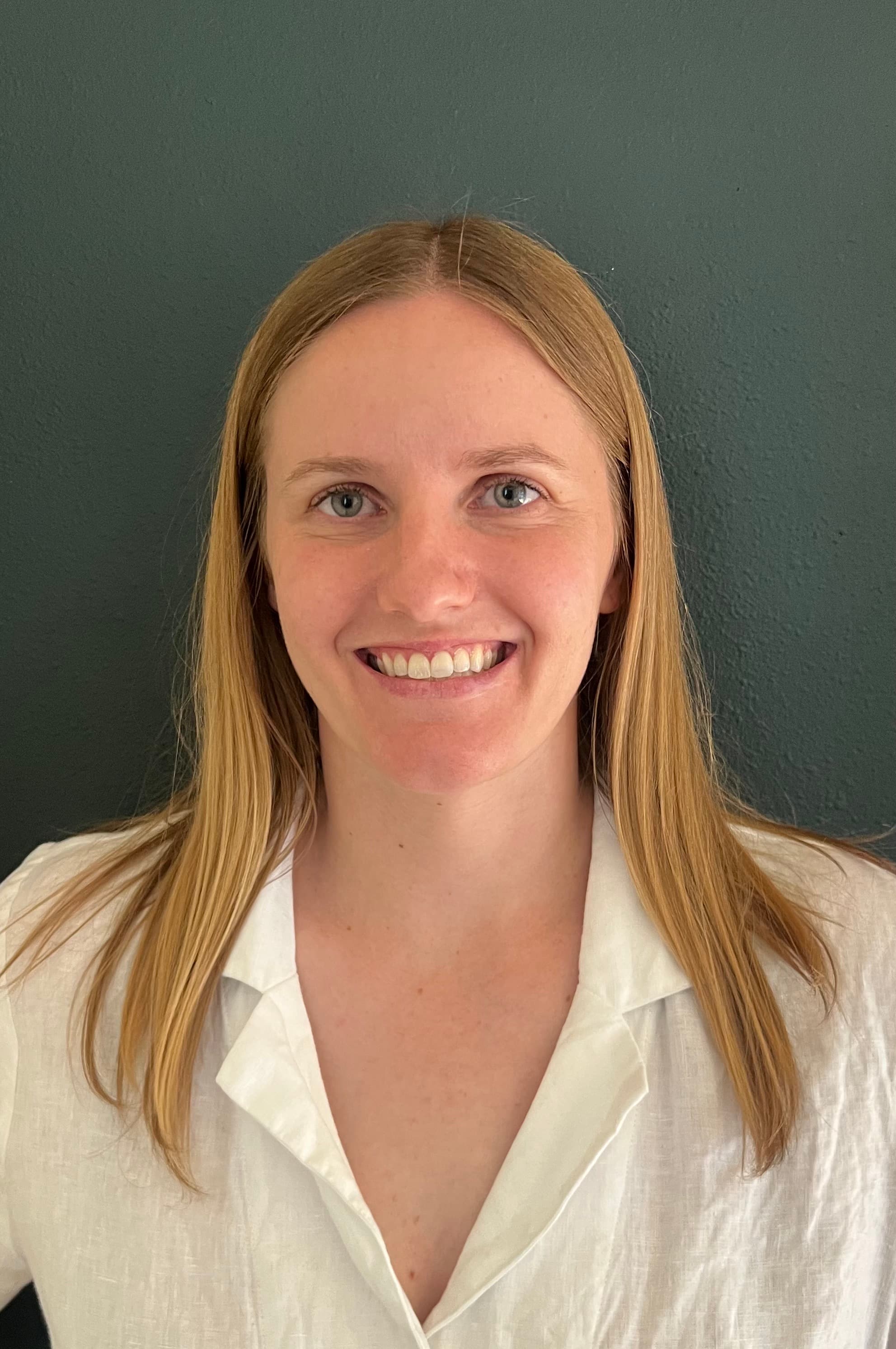Taylor Carlstrom, Licensed Clinical Social Worker